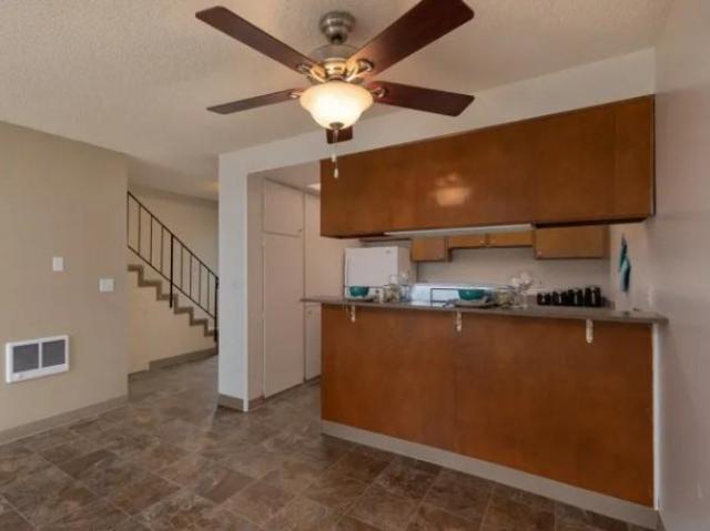 3 BR, 2 BA Apartment 10530 Southwest Butner Road Unit 01 61001, Portland, OR 97225