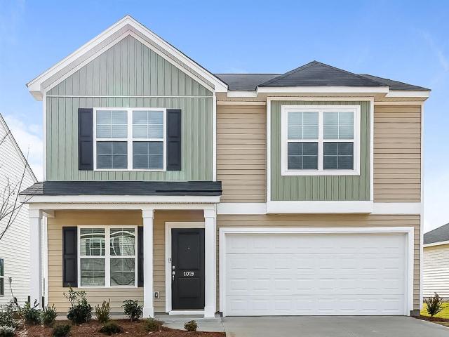 3 BR, 2 BA Apartment 1056 Castlen Court Unit 111, Spartanburg, SC 29303