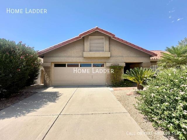 3 BR, 2 BA Apartment 10570 E San Salvador Dr, Scottsdale, AZ 85258