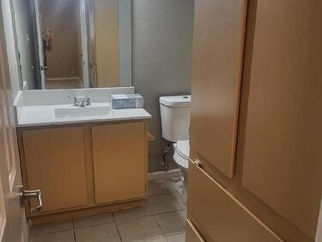 3 BR, 2 BA Apartment 105 Trey Ct, Waxahachie, TX 75165