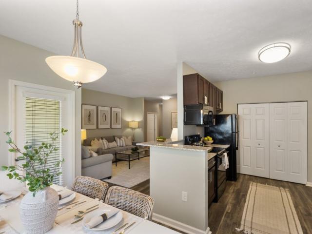 3 BR, 2 BA Apartment 10637 Springfield Pike Unit 1130, Cincinnati, OH 45215