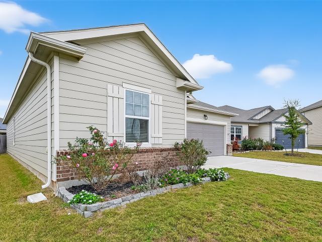 3 BR, 2 BA Apartment 1065 Long Bay Court, Brookshire, TX 77423