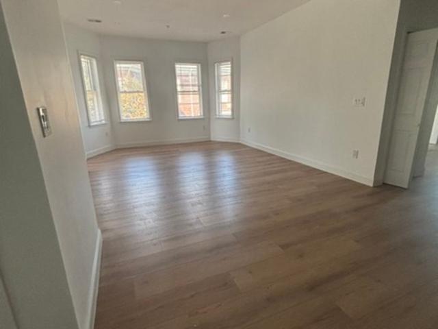 3 BR, 2 BA Apartment 1077 1079 Dorchester Avenue, Unit 3, Boston, MA 02125