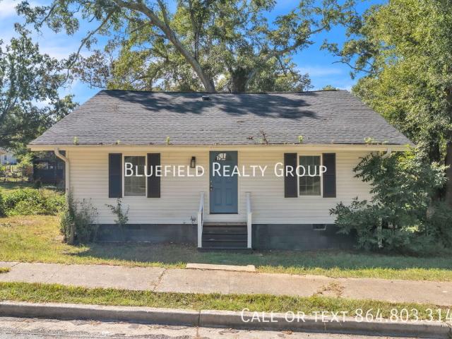 3 BR, 2 BA Apartment 108 Georgia Street, Honea Path, SC 29654