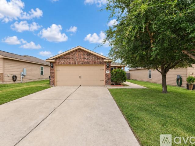 3 BR, 2 BA Apartment 108 Koontz Lp, Jarrell, TX 76537