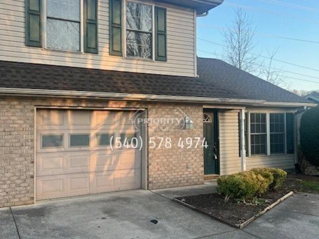 3 BR, 2 BA Apartment 1095 Robinhood Ct, Rockingham, VA 22801