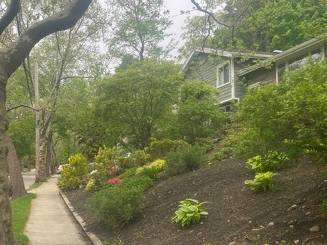 3 BR, 2 BA Apartment 109 Wallis Road, Brookline, MA 02467