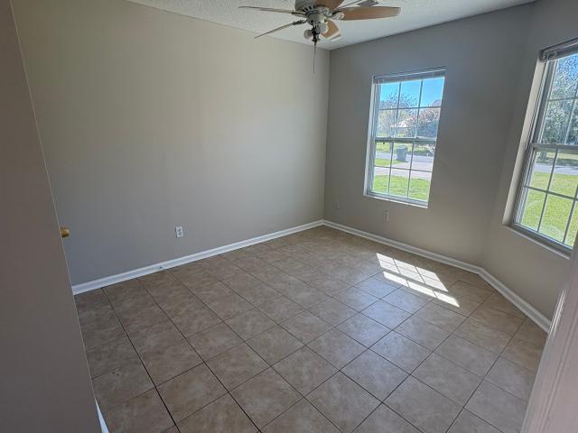 3 BR, 2 BA Apartment 109 Drew Circle, Brunswick, GA 31525