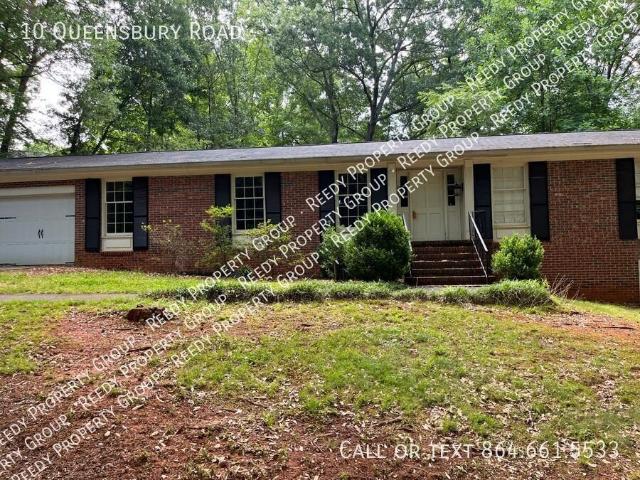 3 BR, 2 BA Apartment 10 Queensbury Road, Greenville, SC 29617