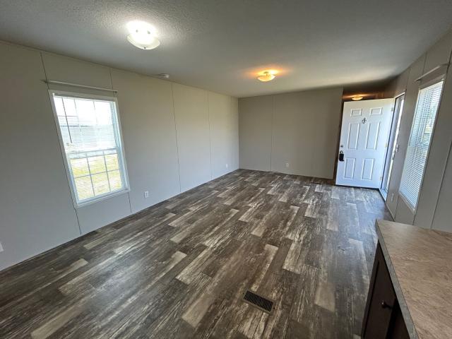 3 BR, 2 BA Apartment 1106 Victoria St, Dillon, SC 29536