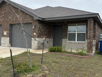 3 BR, 2 BA Apartment 110 B Wind Ridge Dr, Copperas Cove, TX 76522