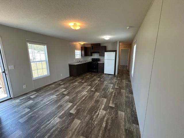 3 BR, 2 BA Apartment 1110 Victoria St Dillon, SC 29536