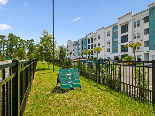 3 BR, 2 BA Apartment 11115 South Beach Circle Unit 5302, Orlando, FL 32821