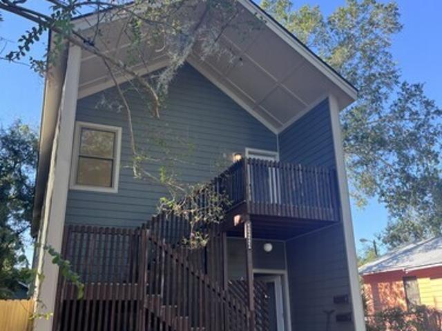 3 BR, 2 BA Apartment 1111 East 32nd Street, Unit B, Savannah, GA 31404