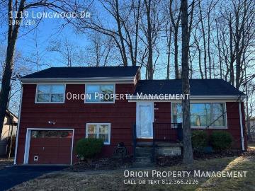 3 BR, 2 BA Apartment 1119 Longwood Dr, Bloomington, IN 47401