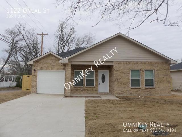 3 BR, 2 BA Apartment 1122 Oneal St, Greenville, TX 75401