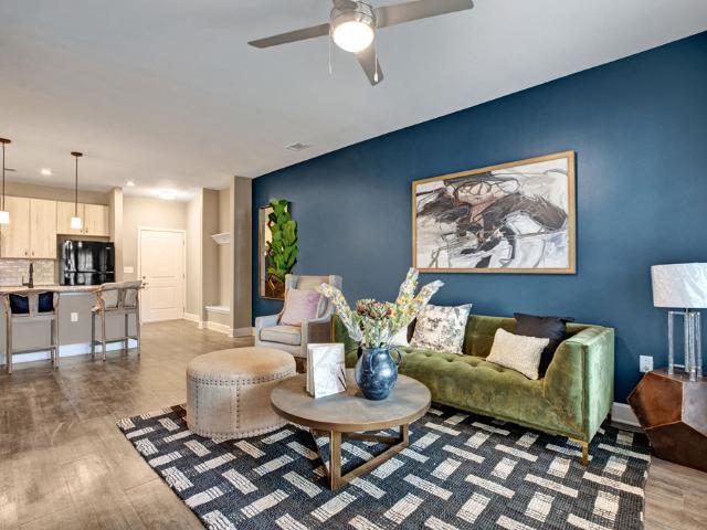 3 BR, 2 BA Apartment 11240 Woolwich St Unit 120 102, Charlotte, NC 28216