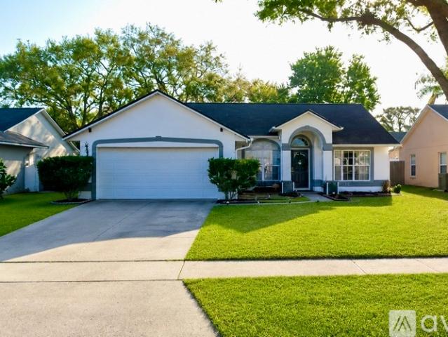 3 BR, 2 BA Apartment 1125 Hackberry Drive, Orlando, FL 32825