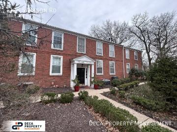 3 BR, 2 BA Apartment 1128 S Mason Rd, Saint Louis, MO 63131