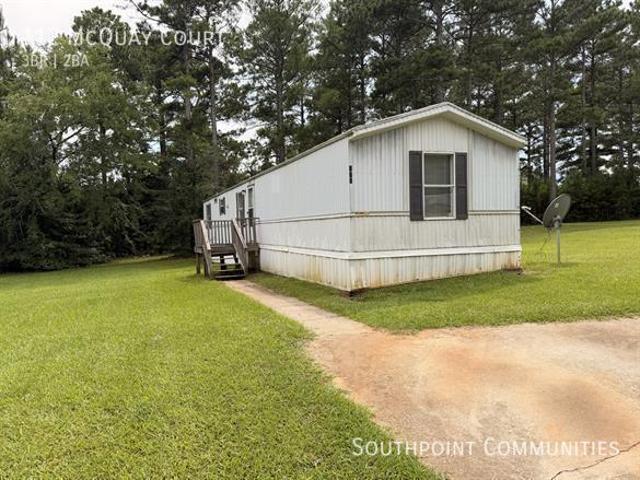 3 BR, 2 BA Apartment 112 McQuay Court, Greenwood, SC 29646