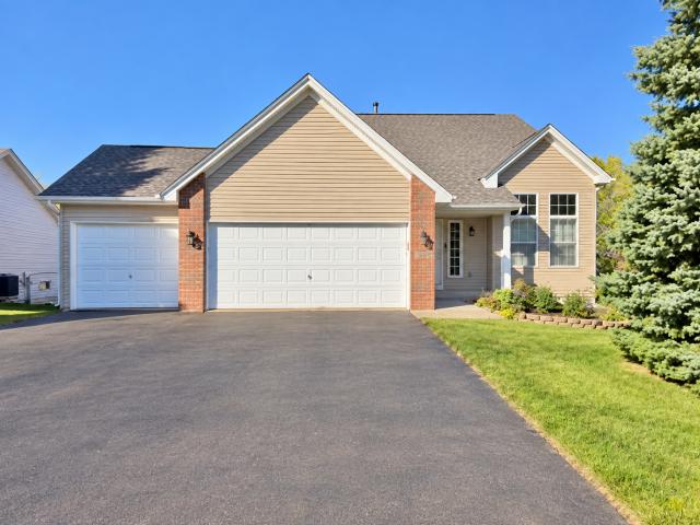 3 BR, 2 BA Apartment 11427 Valerian Way, Roscoe, IL 61073
