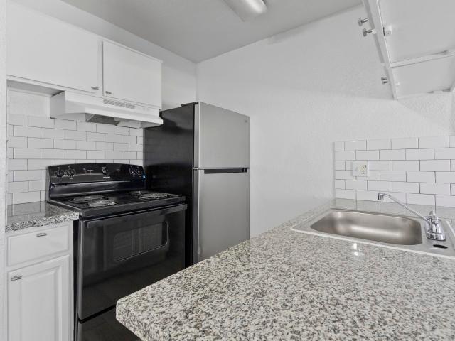 3 BR, 2 BA Apartment 11500 Keegans Ridge Road Unit 12 1210, Houston, TX 77031