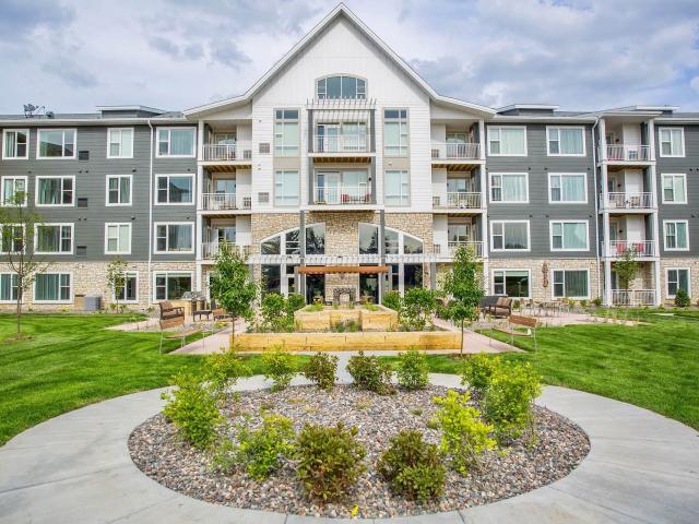 3 BR, 2 BA Apartment 11635 Theatre Drive Unit 221, Champlin, MN 55316