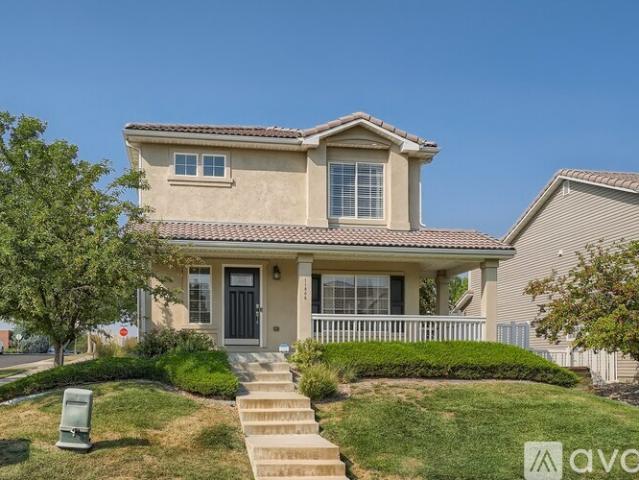 3 BR, 2 BA Apartment 11806 Zenobia Loop, Unit 11806, Westminster, CO 80031