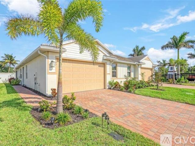 3 BR, 2 BA Apartment 1187 Tranquil Brook Drive, Naples, FL 34114