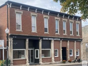 3 BR, 2 BA Apartment 123 N Sale St, Unit 3, Ellettsville, IN 47429