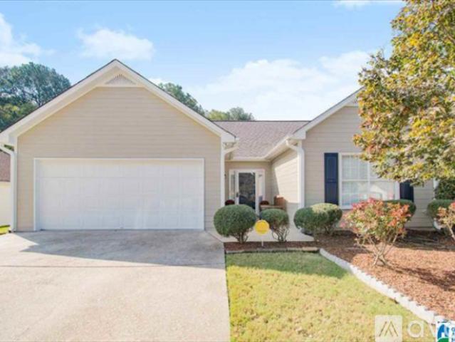 3 BR, 2 BA Apartment 123 St Charles Dr, Helena, AL 35080