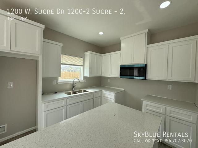 3 BR, 2 BA Apartment 1200 W. Sucre Dr 1200 2 Sucre, Edinburg, TX 78541