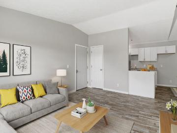 3 BR, 2 BA Apartment 1200 West Bethel Avenue Unit 3 beds, 2 baths, $1200, Muncie, IN 47303