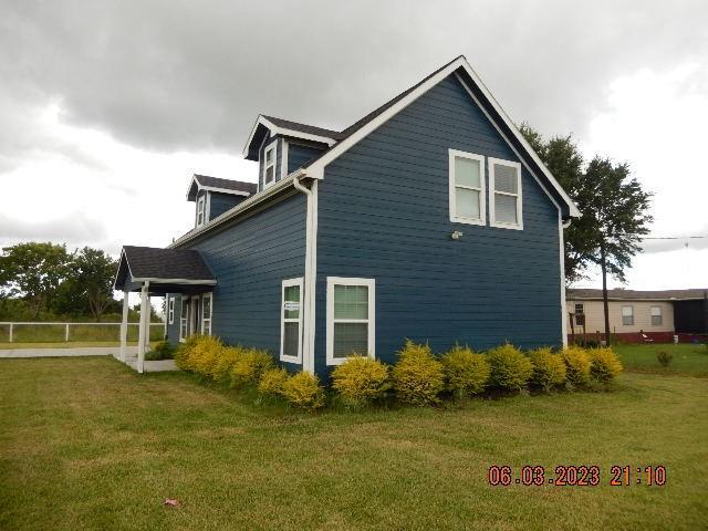 3 BR, 2 BA Apartment 1207 Gayle Rd, Beasley, TX 77417