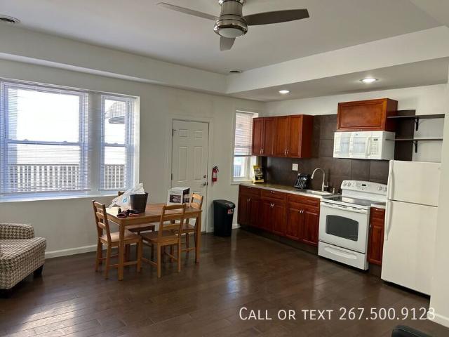 3 BR, 2 BA Apartment 120 S 46th Street, Philadelphia, PA 19139