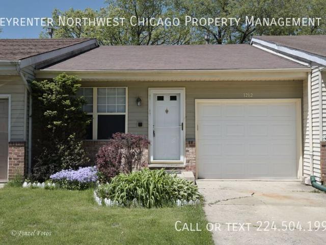 3 BR, 2 BA Apartment 1212 Stratford Lane, Algonquin, IL 60102