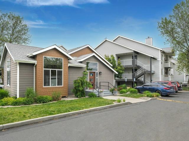 3 BR, 2 BA Apartment 12202 East Maxwell Avenue Unit C205, Spokane, WA 99206