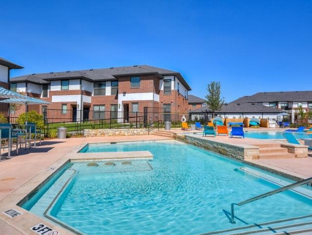 3 BR, 2 BA Apartment 1221 New Meister Ln Unit 2224, Pflugerville, TX 78660