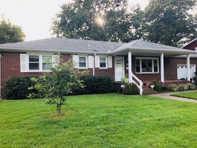 3 BR, 2 BA Apartment 1221 Pascal Pl, Norfolk, VA 23502