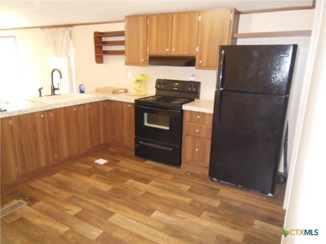 3 BR, 2 BA Apartment 127 Quail Run Street, Canyon Lake, TX 78133