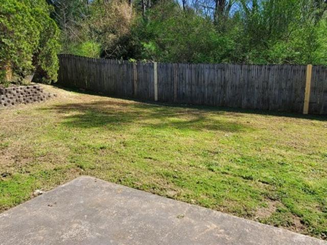 3 BR, 2 BA Apartment 125 Hidden Creek Parkway, Pelham, AL 35124