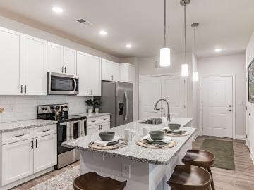 3 BR, 2 BA Apartment 125 Pinestone Drive Unit 06213, Travelers Rest, SC 29690