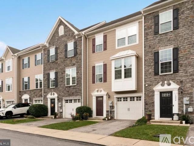 3 BR, 2 BA Apartment 1280 Rannoch Ln, Unit 1280, York, PA 17403