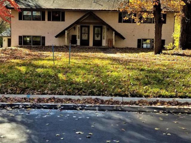 3 BR, 2 BA Apartment 12817 15th Ave N, Plymouth, MN 55441