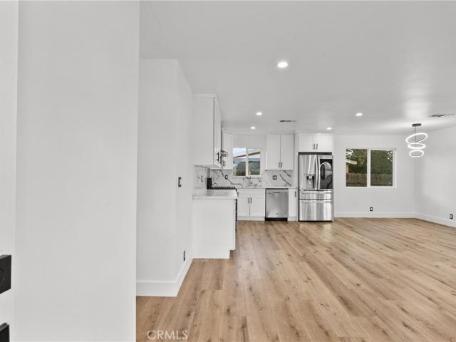 3 BR, 2 BA Apartment 12869 Norris Avenue, Sylmar, CA 91342
