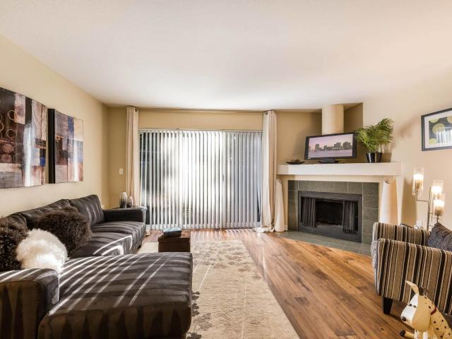 3 BR, 2 BA Apartment 1300 SW Campus Drive Unit 56 1, Federal Way, WA 98023