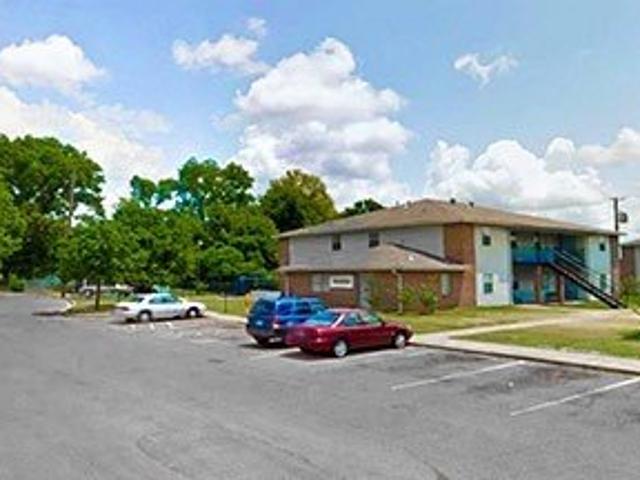 3 BR, 2 BA Apartment 1300 Roosevelt Ave Greenwood, MS 38930