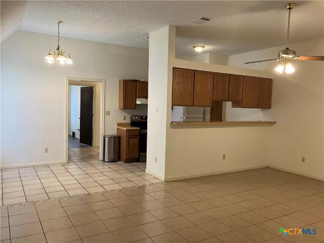 3 BR, 2 BA Apartment 1302 North Bishop Street, San Marcos, TX 78666