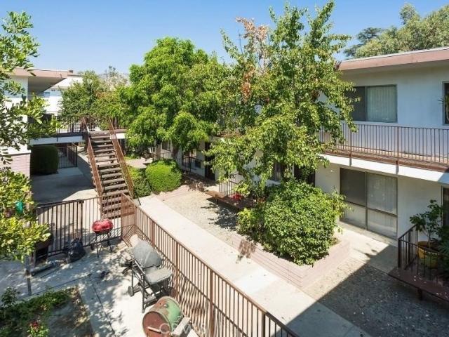 3 BR, 2 BA Apartment 13050 Dronfield Avenue, Sylmar, CA 91342