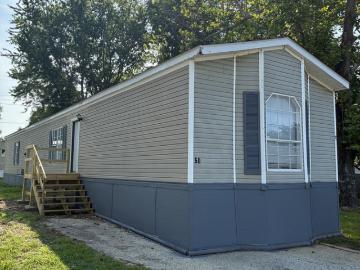 3 BR, 2 BA Apartment 1305 N Floyd St, Jonesboro, AR 72401